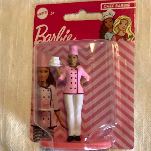 Barbie figures 4 figures total - Picture 4 of 5